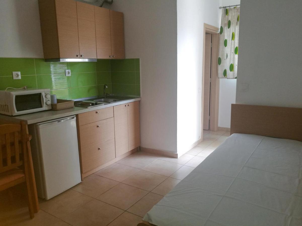 חניוטי Villa Anna מראה חיצוני תמונה